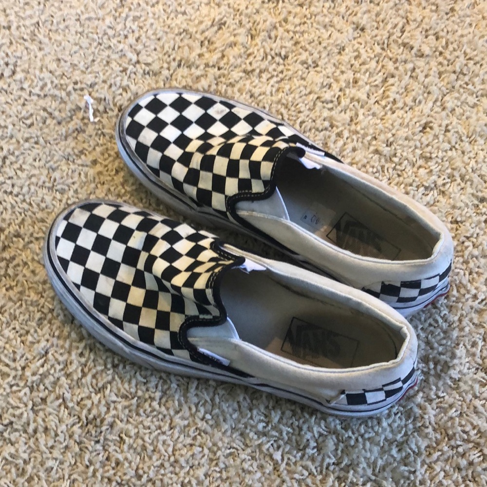 checkered vans